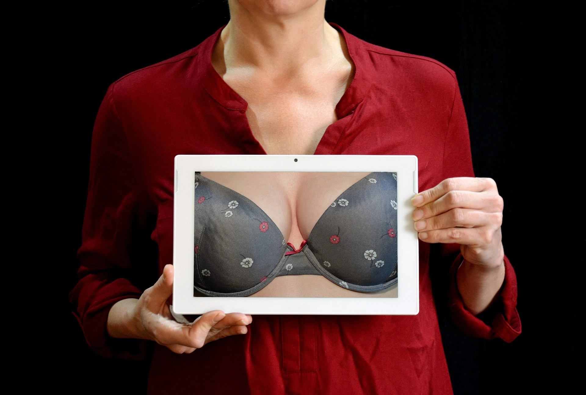 Bravona Forte breasts